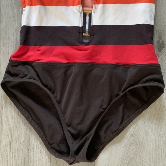 La Blanca Striped Multicolor brown orange One Piece SIZE 8 swimsuit halter‎ neck - Picture 6 of 9